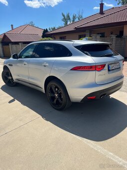 Jaguár F Pace - 4