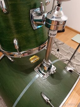 Yamaha YD - 4