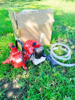 BENZÍNOVÉ ČERPADLO NA VODU - 4