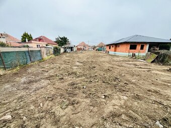 820 m2 stavebný pozemok - 4