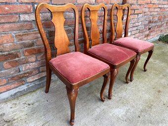 Elegantné vintage stoličky v štýle Queen Anne - 4