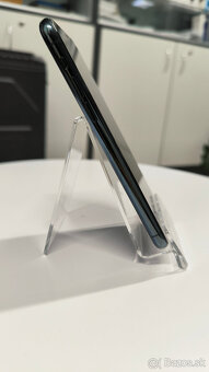 Apple iPhone 11 Pro 256GB - 100% batéria - 4