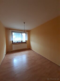 4. izb.byt s loggiou v Levoci - 4