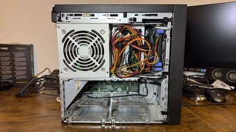 PC server Dell EMC Poweredge T40 - 4