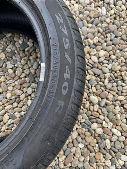 275/40 R18 Pirelli - 4