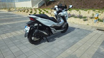 Honda FORZA 300 (nss 300) - 4