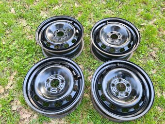 Plechove disky ford r15 - 4