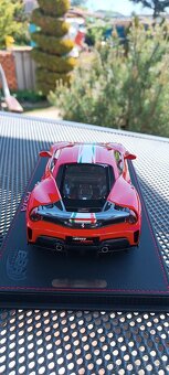 Ferrari 488 Pista - 4