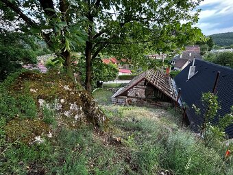 POZEMOK NA PREDAJ - 4