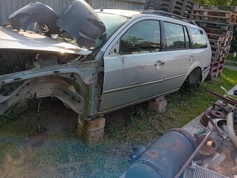 Rozpredam Ford Mondeo MK3 2.0TDCI - 4