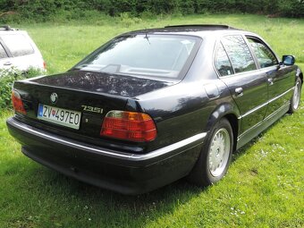 BMW e38 735í - 4