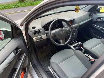 Predam Opel Astra H 1.7 cdti - 4