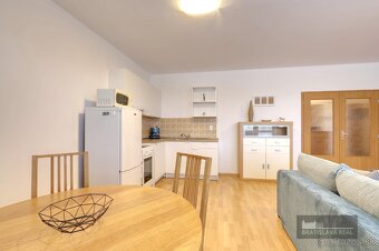 Geologická ul., 2 izbový, zariadený byt od 22.11 - 4