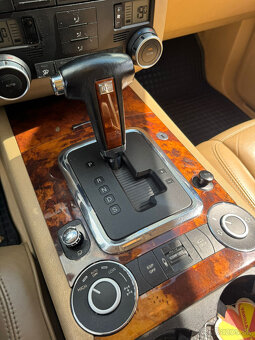 Volkswagen Touareg 2.5 TDI – 1. majitel, perfektní stav - 4