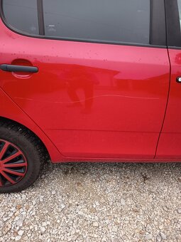 Predám škodu Fabia 2 - 4