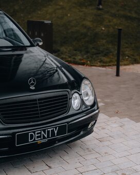 Mercedes-Benz S211 E270 CDI (2004) - 4