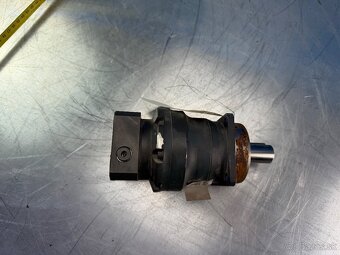 Predam planetovu prevodovku s pomerom 1:50 - 4