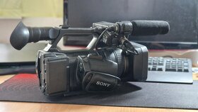Sony HXR- NX5E - 4