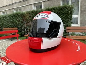 Arai prilba na moto - 4