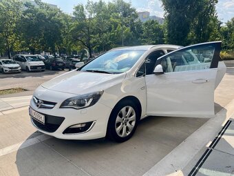 Opel Astra ST 1,6 CDTi - 4
