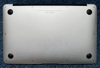 PREDÁM - apple MacBook AIR 11.6”, model A1465 - 4