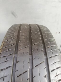 215/65r15c - 4
