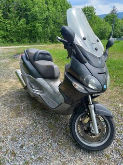 Piaggio X9 500 - 4