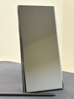 Samsung Galaxy S22 Ultra 12/256GB - 4