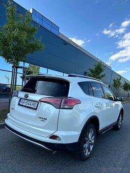 Toyota Rav 4 Benzín 2.0 facelift - 4