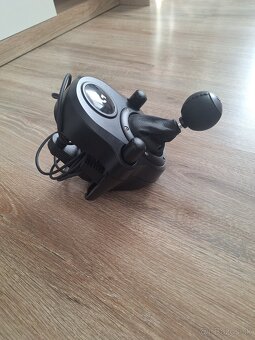 Volant Logitech g29+pedale - 4