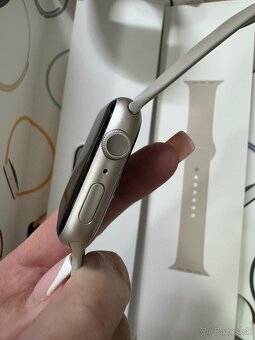 Apple Watch Series 8 – 45mm- zdravie baterky 96% - 4