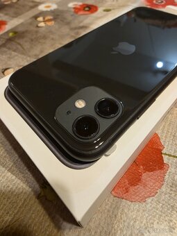 iPhone 11 128GB NOVÝ ešte v záruke, iOS 18.6 - 4