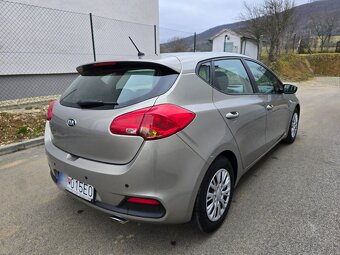 Kia Ceed 1.4benzin,148 000km,1.majiteľ,nová stk - 4