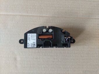 regulátor ventilátora Škoda, VW, AUDI - 4