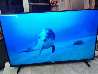 Philips 108 cm. 4K UHD ,Smart TV - 4