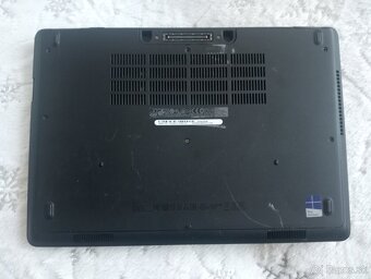 rozpredám na diely funkčný notebook Dell latitude e5450 - 4