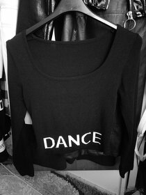 Teplé svetriky S,M - 4