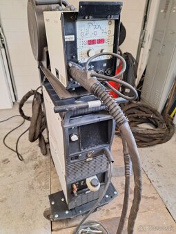 Predam spickovu pulznu 400A zvaracku ewm - 4