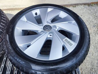 Alu sada=5x112=orig. VW=s pneu i bez=205/50 R17=NOVÉ - 4