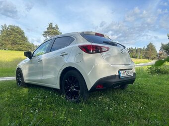 Mazda 2 Takumi 2019 - 4