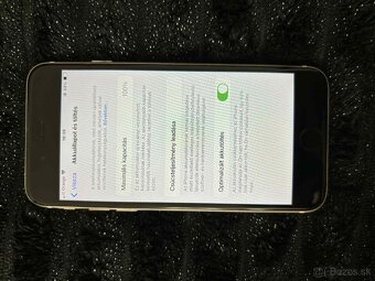 Apple iPhone SE 2022 64GB - 4