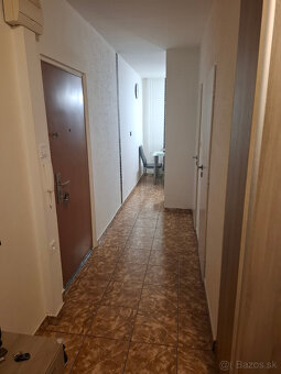 Predaj veľký 4 izbový byt s BALKÓNOM, Trenčín. 80m2. - 4
