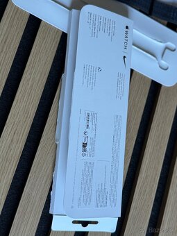 Remienok Nike pre Apple Watch 44/45/46/49 mm čierno-modrý - 4