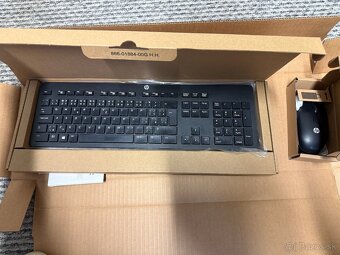 Set bezdrôtová klavesnica a myš HP - 4