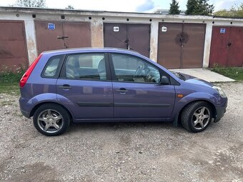 Ford Fiesta - 4