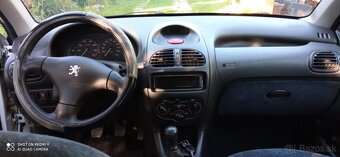 Peugeot 206 - 4