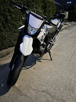 Yamaha XT660X - 4