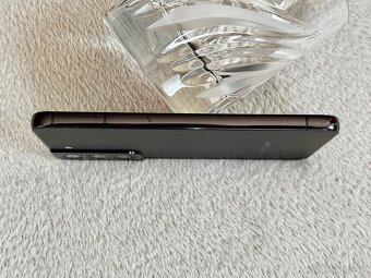 Samsung Galaxy S22 - Na diely (reštartuje sa) - SUPER STAV - 4