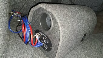 Aktívny subwoofer 200W - 4