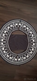 Zaujímavá obojstranná vesta   č.146-152 - 4